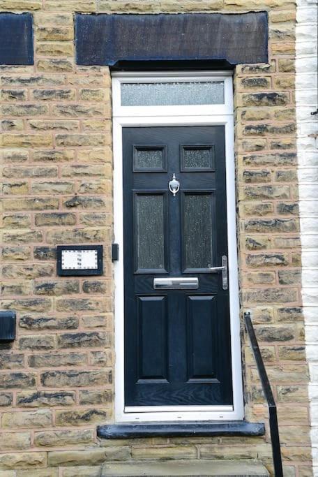 Delightful 2 Bed Town Centre House, Sleeps 4 Lejlighed Barnsley Eksteriør billede