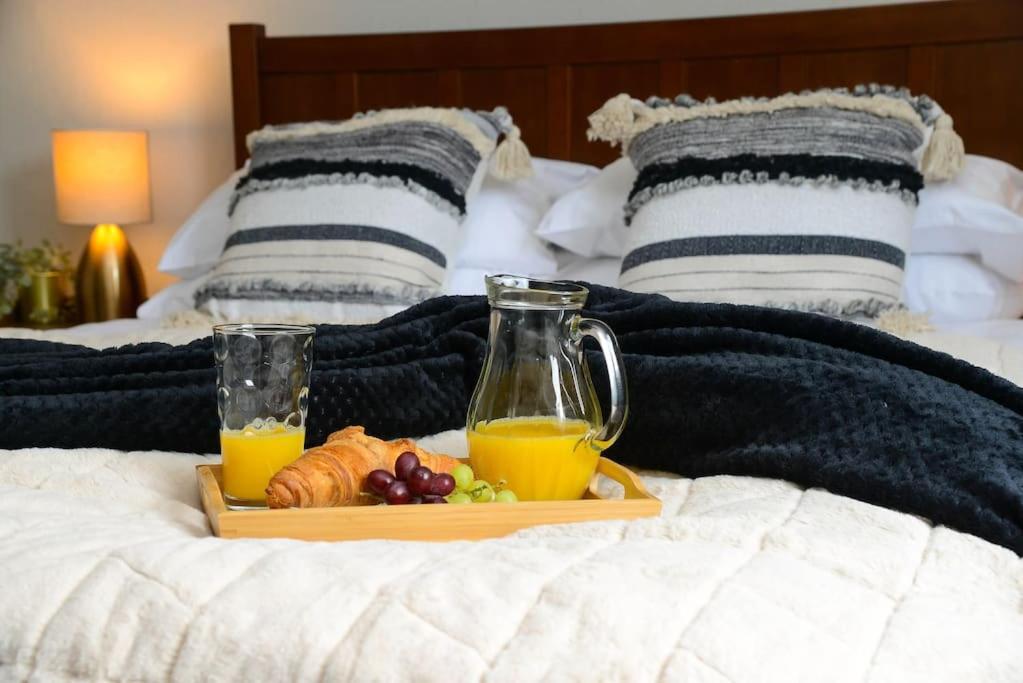 Delightful 2 Bed Town Centre House, Sleeps 4 Lejlighed Barnsley Eksteriør billede